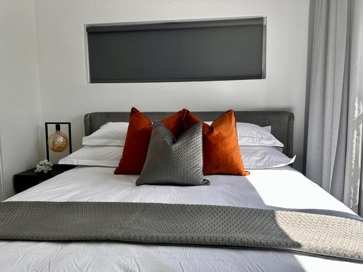 Stylish Executive Apartment With Power Backup Johannesburg Exterior foto